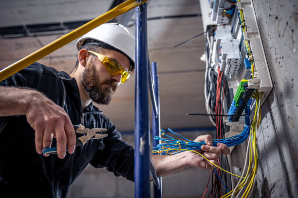 Best Electrical Outlet Repair  in Fremont, IN